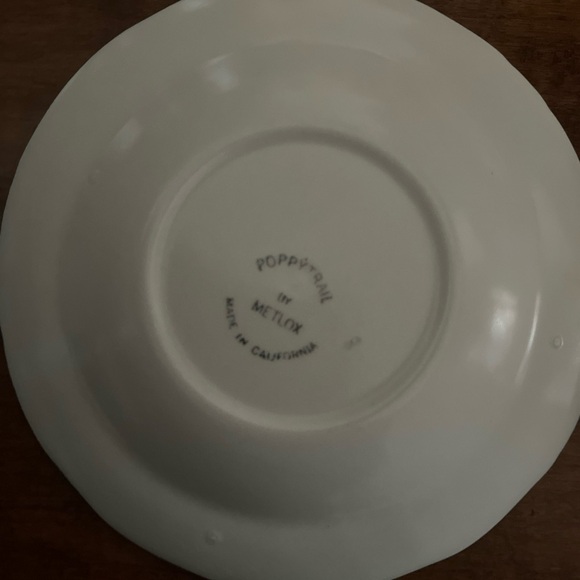 Vintage Metlox Poppytrail Four
Sculptured Blue Grape 6-1/8" Saucer
Plate - Picture 7 of 7